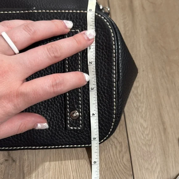 Dooney & Burke Black Domed Satchel - Picture 5 of 11